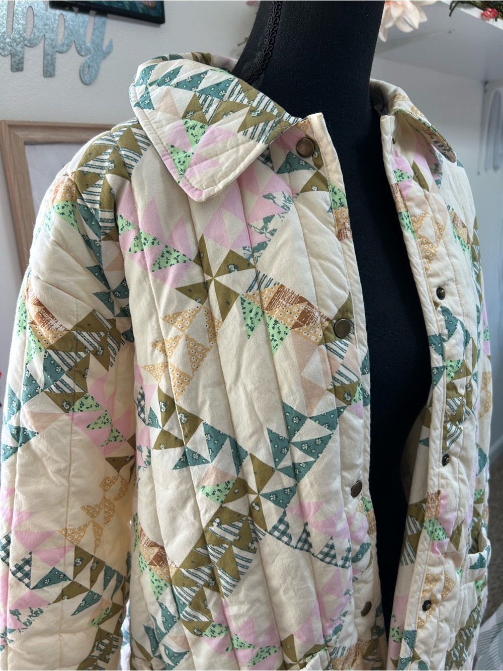 Universal Thread Quilted Patchwork Jacket in Cream, Pink & Green